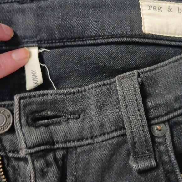 Distressed Rag&Bone jeans - Picture 5 of 6